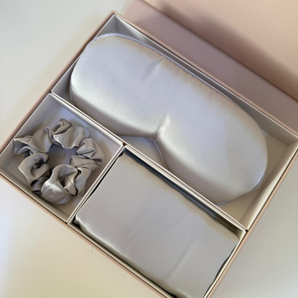 100% Mulberry Silk Sleep Set – Silk Pillowcase, Sleep Mask & Scrunchie