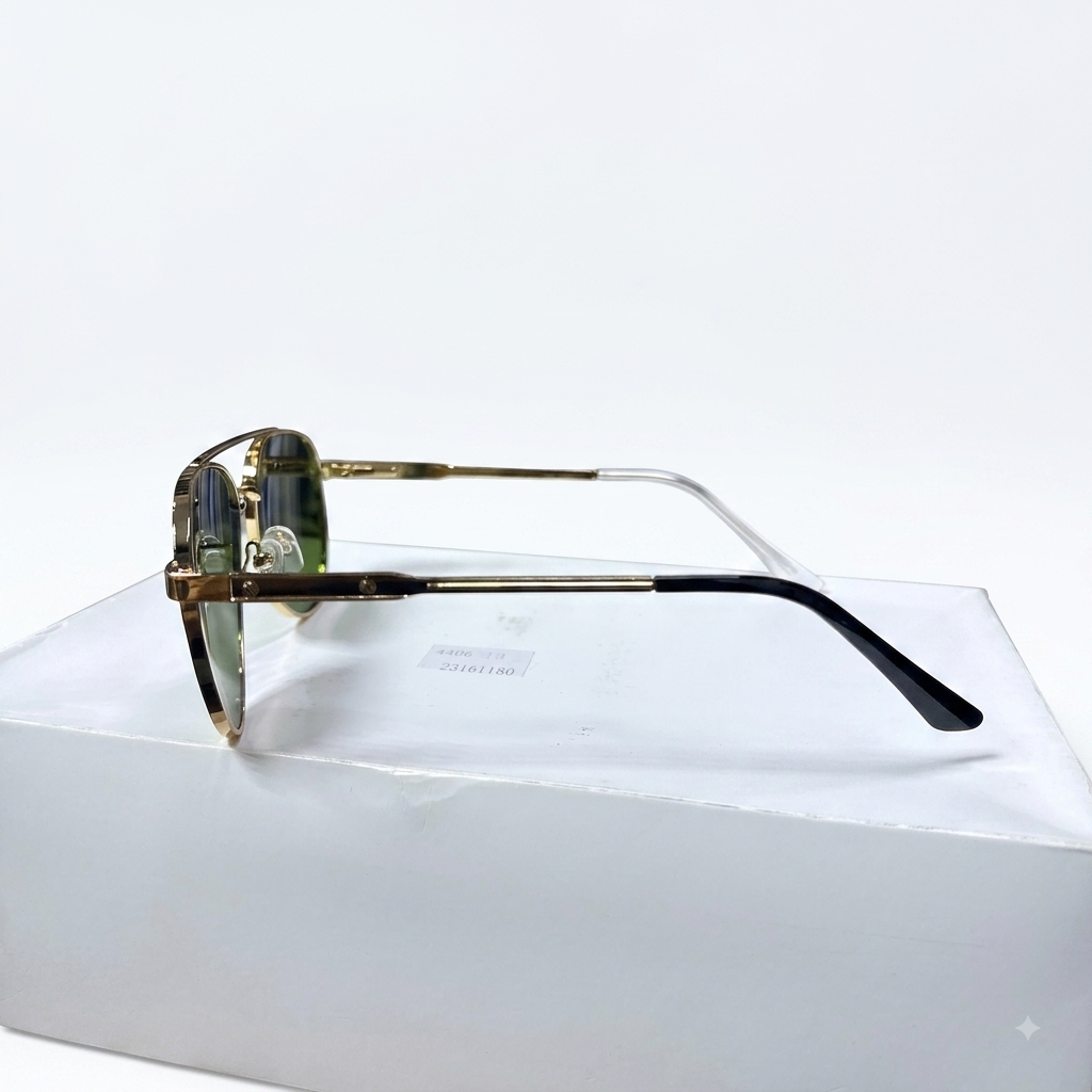 Sunglass