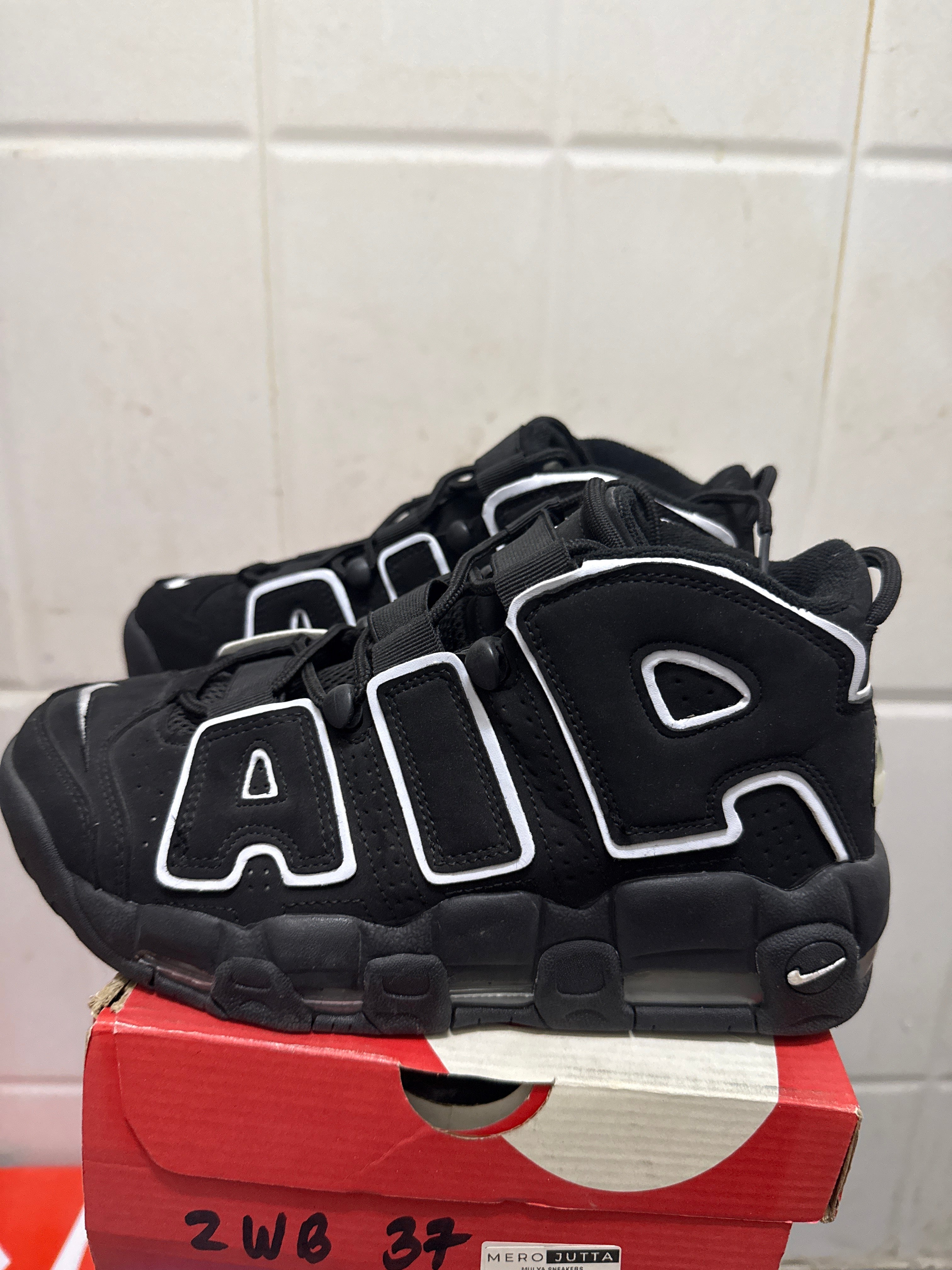 Nike