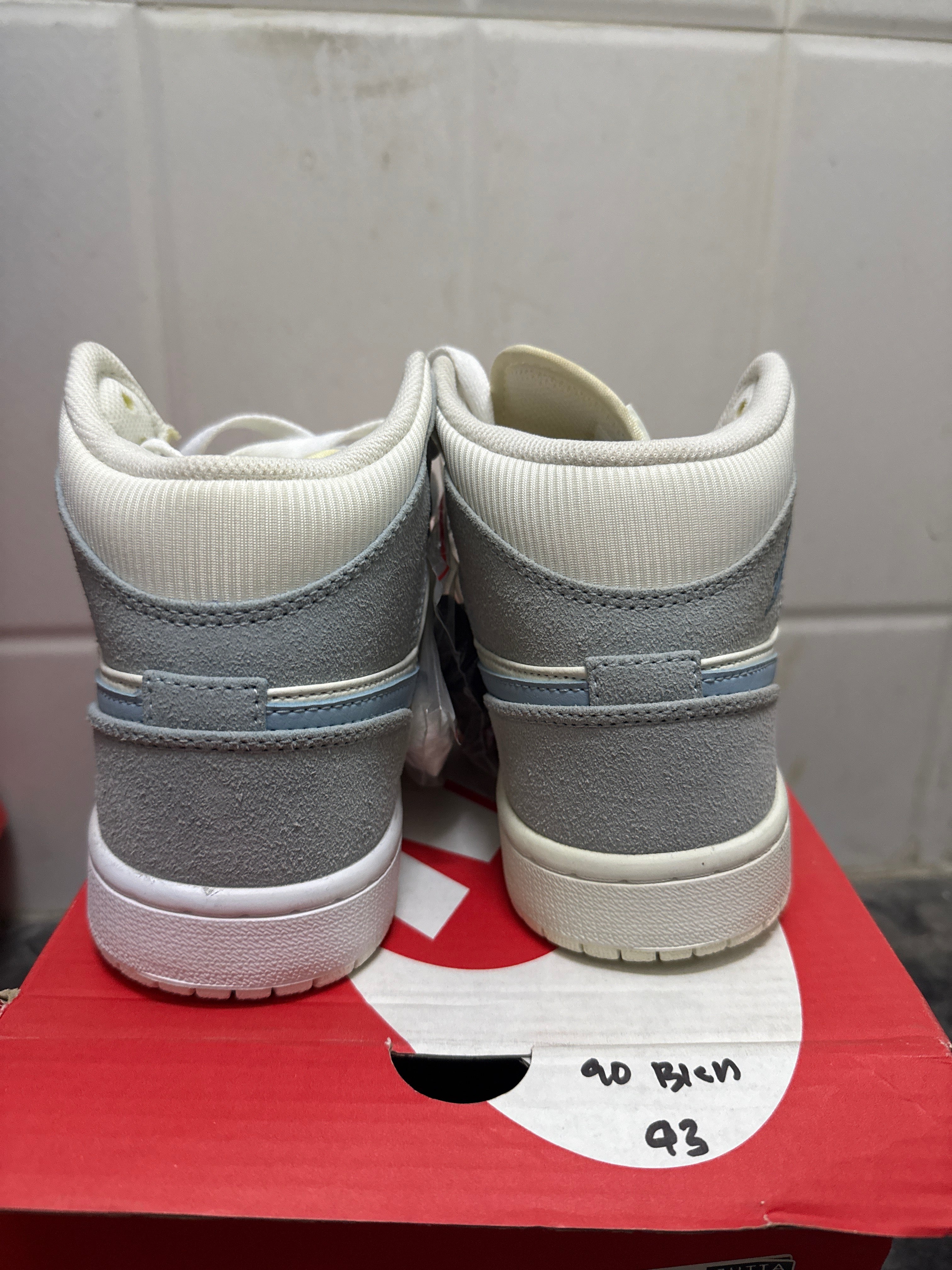 Nike