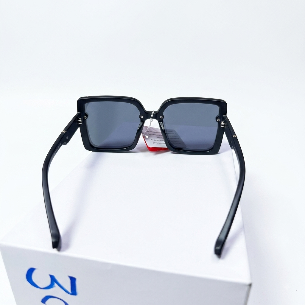 Sunglass