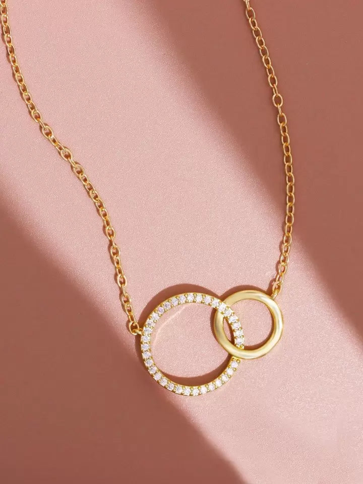 Circle Pendant Necklace