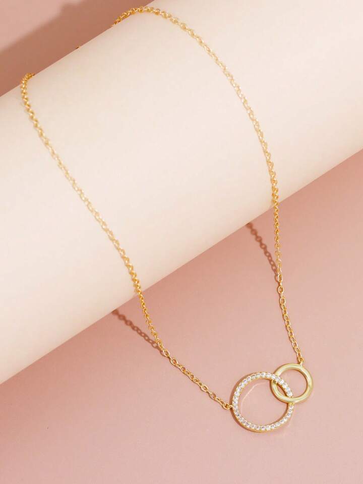 Circle Pendant Necklace