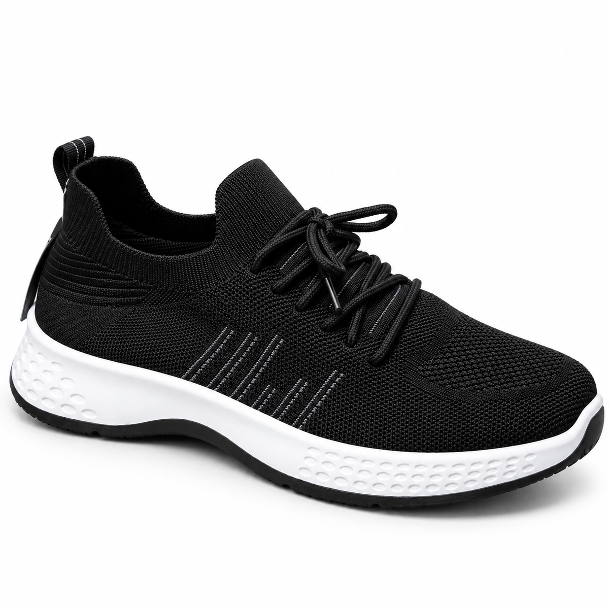Black men’s knitted lace-up casual sneakers with contrasting sole